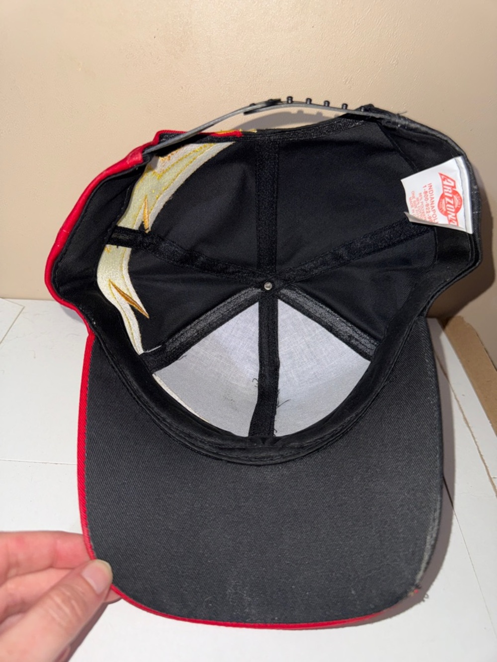 Arizona Grateful Dead Black Red Yellow Lightning Bear Cap - Picture 6 of 6